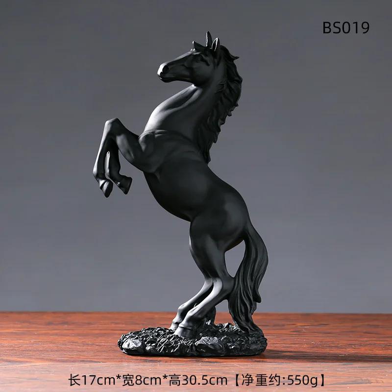 European Victory Horse Resin Statue, Elegant Animal Figurine for Living Room Cabinet, Office Desk Home Decor Ornament Gift