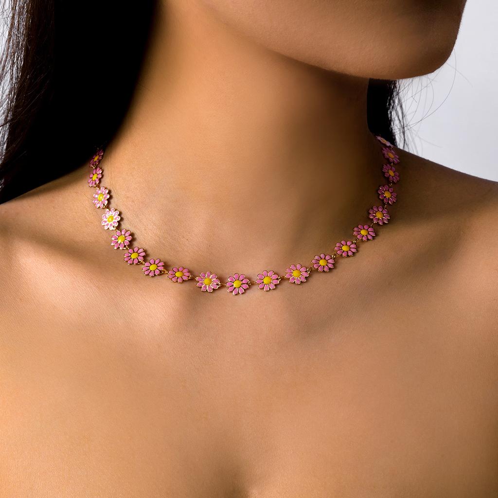 Daisy Flower Clavicle Chain Necklace for Women Girls Korean Sweet Colorful Flowers Short Choker Bridal Wedding Party Jewelry