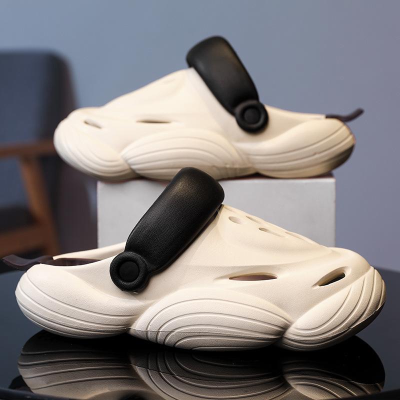 

Hole shoes men s summer wear non-slip and deodorant bag head slippers, thick-soled driving dual-purpose beach sandals 45
