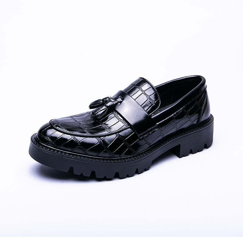 Autumn Winter New High Quality Green Patent Leather Glossy Finish Tassel Leather Casual Men's Fashionable Men's Loafer Shoes