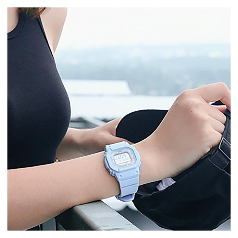 Casio CASIOBABY-G Sports Series Surfboard Pattern Small Squares Macaron Ice Cream Color Tide Shockproof and Waterproof Movement Quartz BLX-560-2