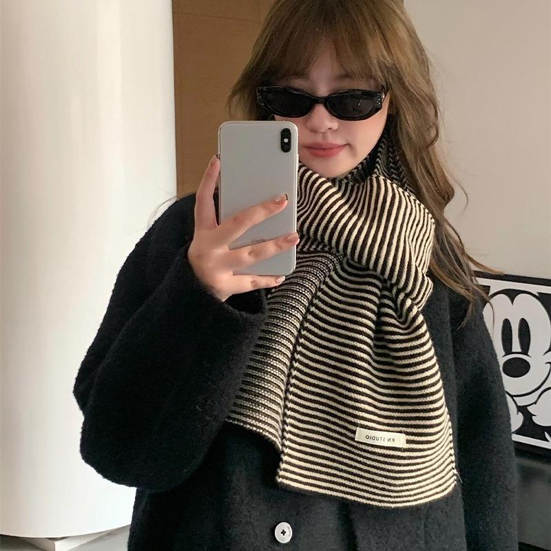 Classic Versatile Striped Knitted Scarf for Women in Autumn and Winter High End Fashionable Warm Scarf for Couples   Trendy