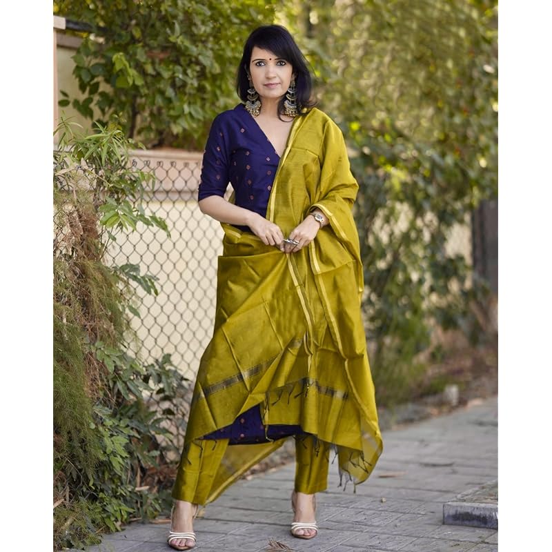 Gosriki Women` Rayon Viscose Straight Printed