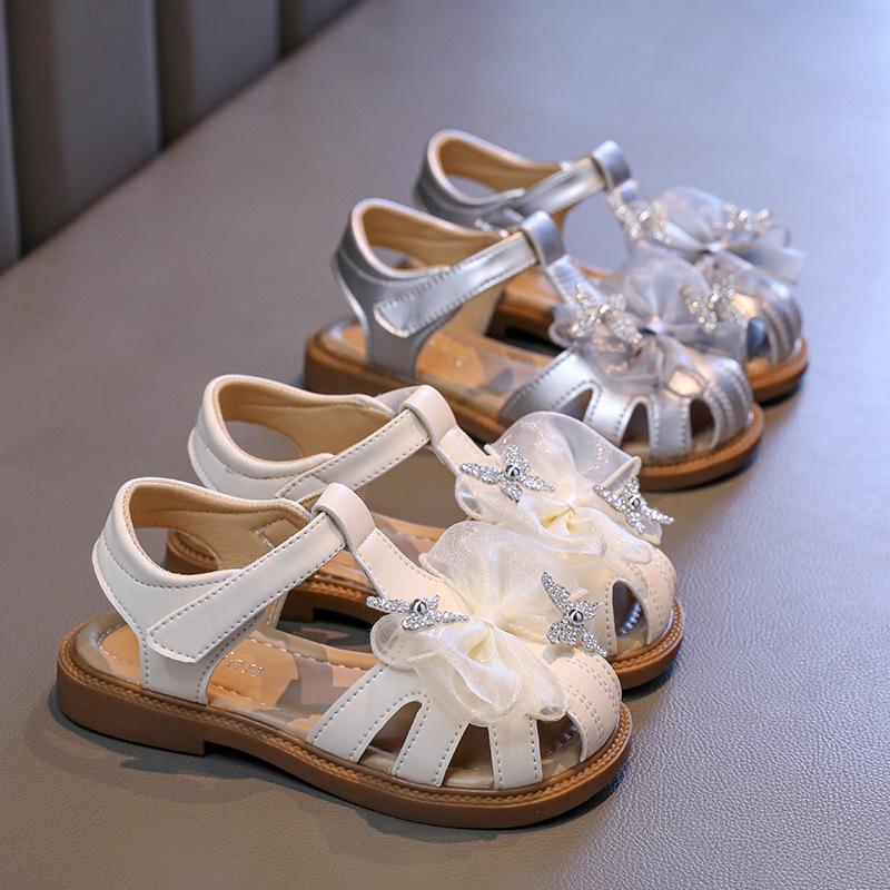 2026 Summer Girls' Crystal Bow Sandals - Soft-Soled Turban Princess Shoes for Kids