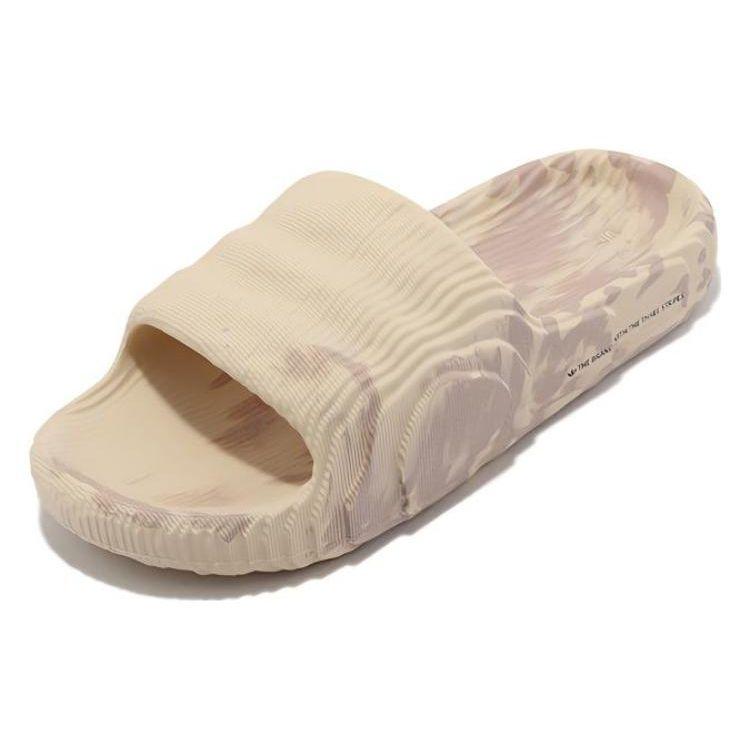 adidas Adilette 22 Slides Sand Strata Wonder Taupe Unisex Sneakers Cream Core-Black HP6516