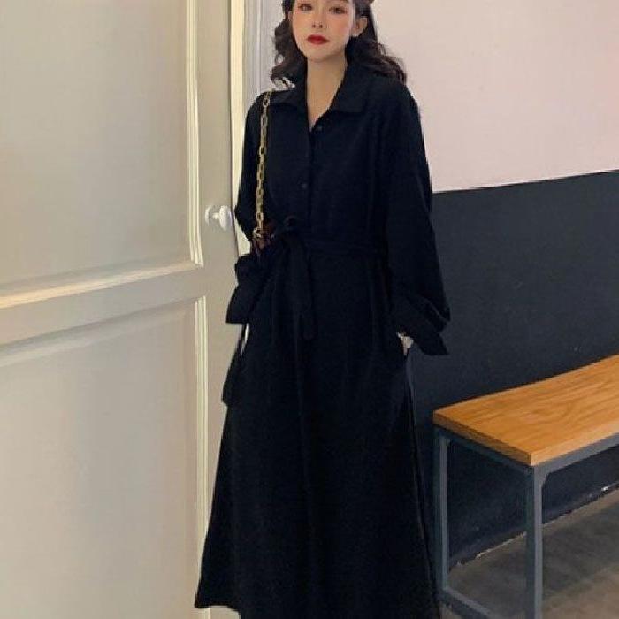 Hepburn Style Black Waist-Cinching Slim Long Dress - Classic Versatile Autumn/Winter Korean Shirt Collar Dress for Women