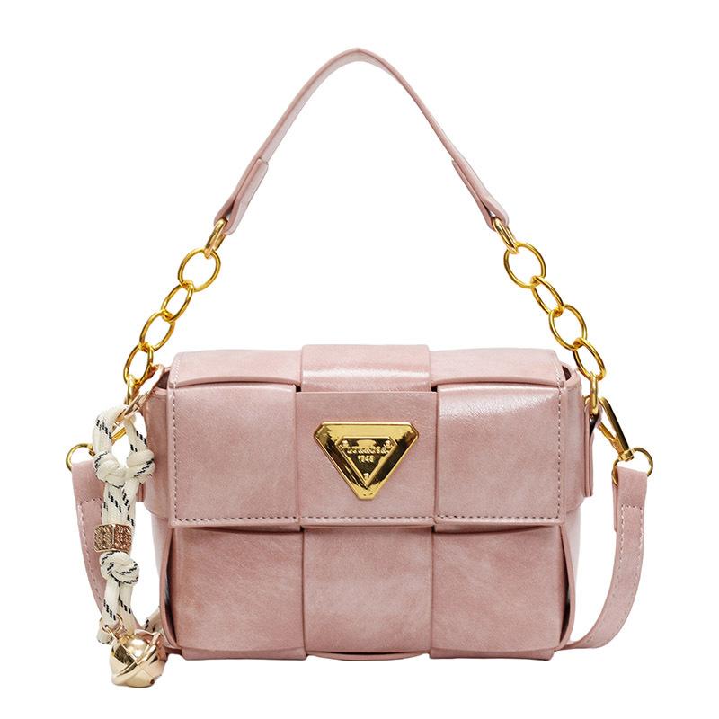 Hot Sale Fashion Light Luxury Simple Design Sense Woven Portable Small Square Bag Casual Versatile Commuter Messenger Bag