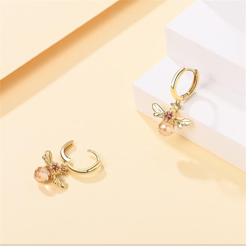 Women's 925 Silver Classic Gold Pearl Inlaid Earrings Elegant Suitable For Engagement Wedding Party Exquisite Jewelry