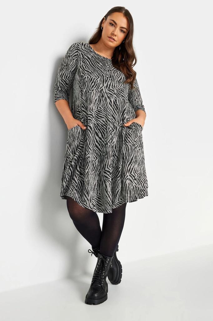 Women's Big Size Dress Plus Size Zebra Patterned Poor Sleeve Crew Neck Dress with Pockets 302869