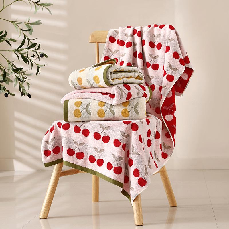 Luxury Yarn-Dyed Jacquard Cotton Bath Towel - Soft, Absorbent, Thick, and Large