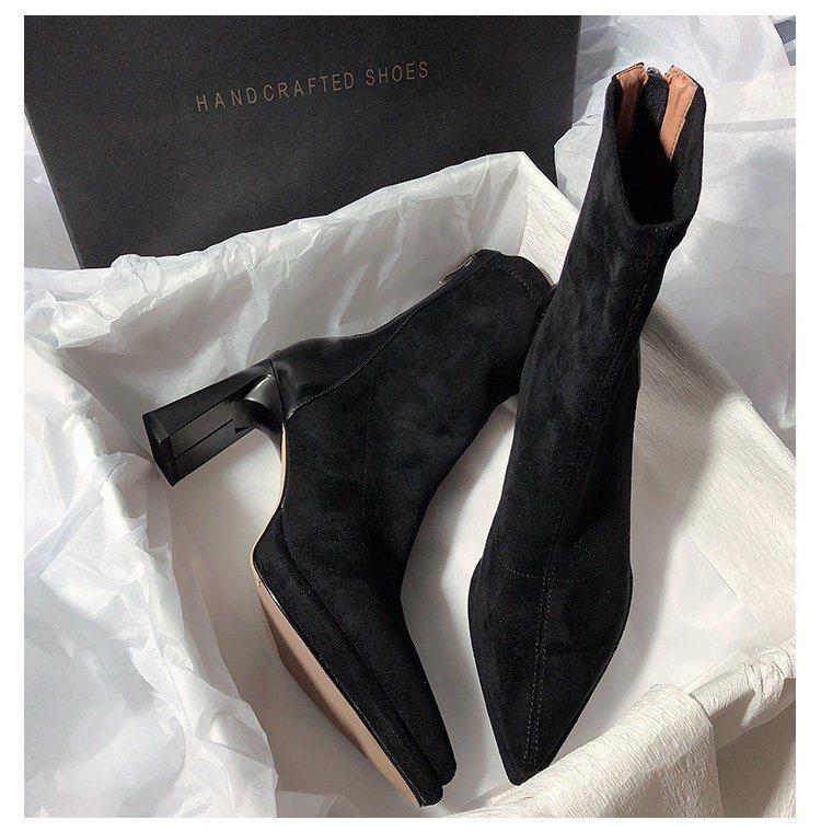 

Short boots waterproof table thick heel solid color versatile pointed 2025 high heel rear zipper wear women s boots good new cloth thin boots 40 чорний