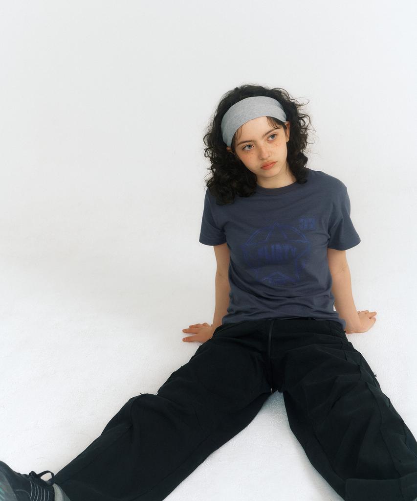 Peulleoti Flirty Vintage Logo T-Shirt (Charcoal)