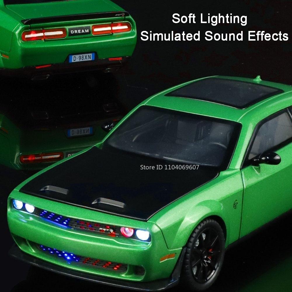 1:24 Scale Hellcat Sports Car Model Toy Shock Absorption Pull Back Doors Opened Supercar Models Children's Interactive Toys