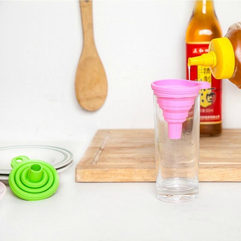 1Pcs Kitchen Mini Silicone Gel Foldable Funnel Hopper Cooking Kitchen Gadgets