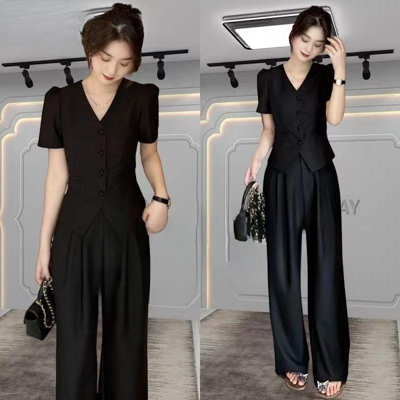 

2026 Summer Women s Stylish Wide-Leg Pants and Lambswool Top Set – Fashionable, Slimming, Solid Color XL 110-125 lbs