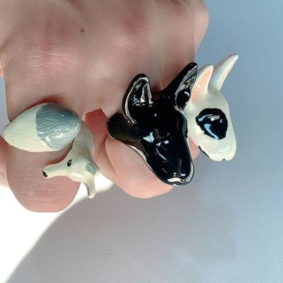 Handcrafted Animal Theme Rings Whimsical Piglets Elephant Gold Tone Enamel Jewelry Suitable for Various Occasion