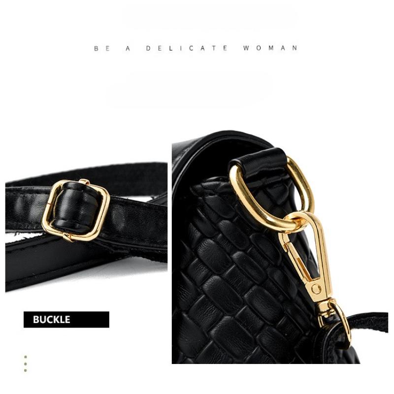 Women's Bag New Single Shoulder Crossbody Bag Women's Bag Versatile Large Capacity High-end Feeling Women's Bag