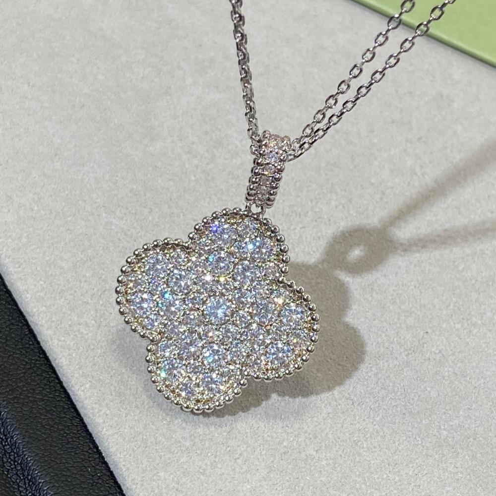 Large Flower Double-sided Four-leaf Clover Necklace for Women Natural White Mother-of-pearl Carnelian Sweater Chain