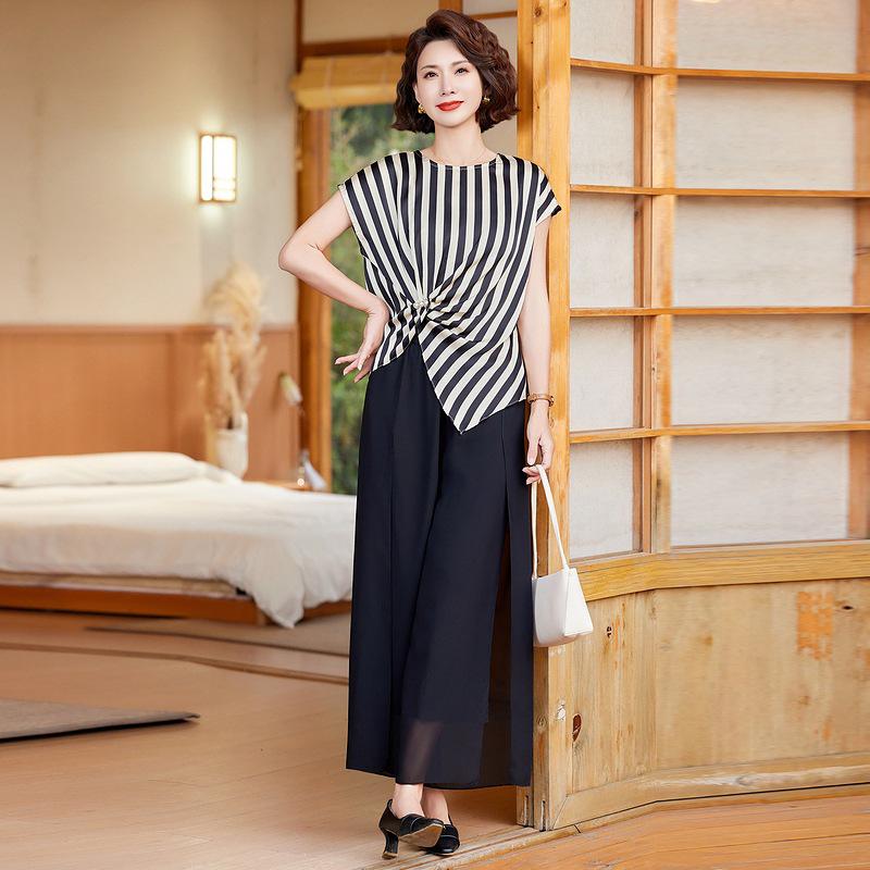 Stylish Chiffon Two-Piece Set: Striped Top & Wide-Leg Pants for Middle-Aged Women