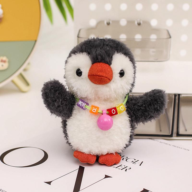 Lindo lindo pingüinito vestido colgante peluche muñeca niña mochila llavero colgante pequeño muñeco de trapo
