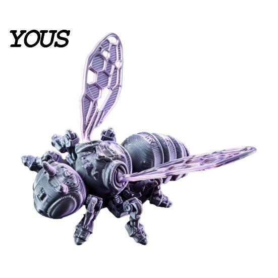3D Printed Bee Toy Refrigerator Magnet, Realistic Flexible Joint Figurine, Articulated Magnetic Fridge Decoration Decor for Kitchen & Office