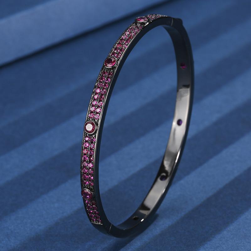 Autumn And Winter Jewelry Simulation Red Corundum Blue Spinel Retro Full Diamond Black Gold Bracelet Women