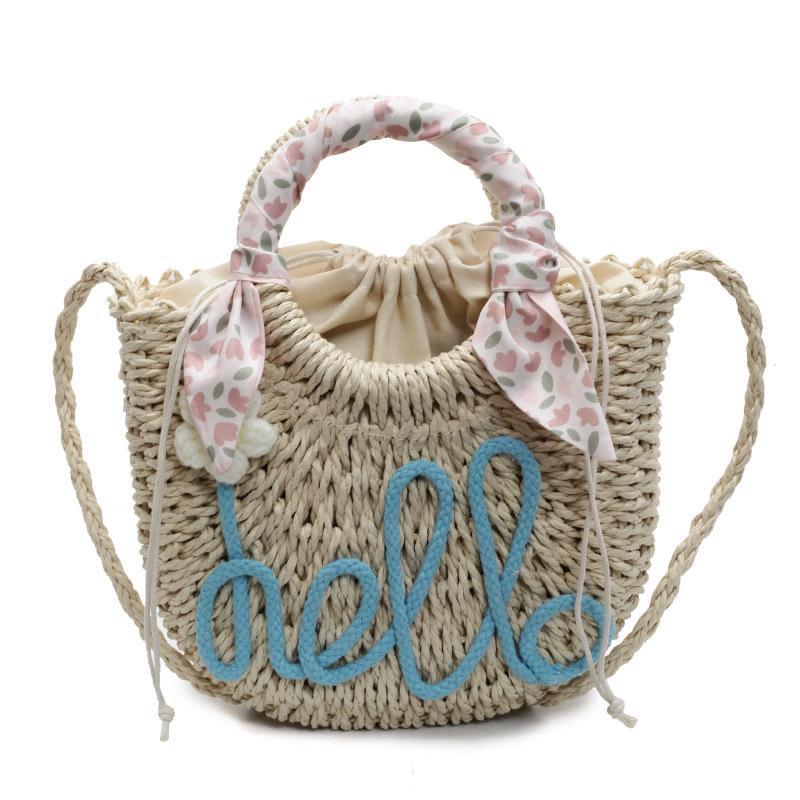 

This year, it is popular to have a sweet, small and fresh seaside vacation, a hand-woven straw bag, and a female Mori pastoral cross-body beach bag. синий