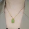Green Amulet Pendant Niche Minimalist Necklace: Light Luxury Temperament Clavicle Chain, Fashion Versatile Jewelry