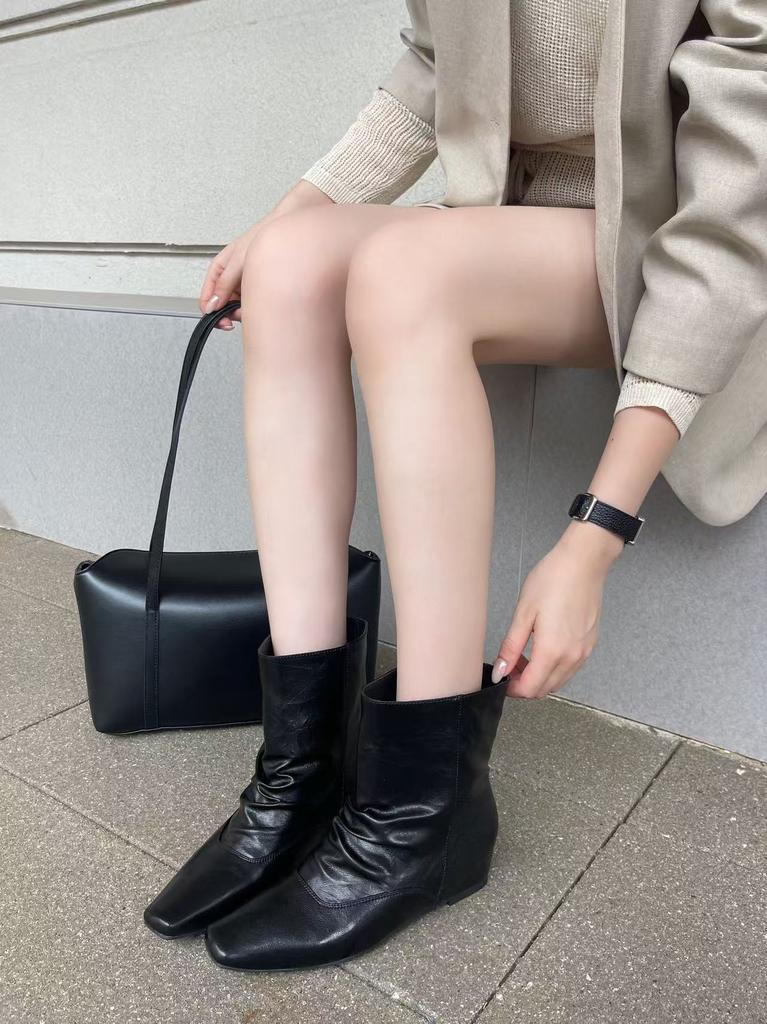 Autumn new European and American square head pleated short boots temperament design sense thin boots