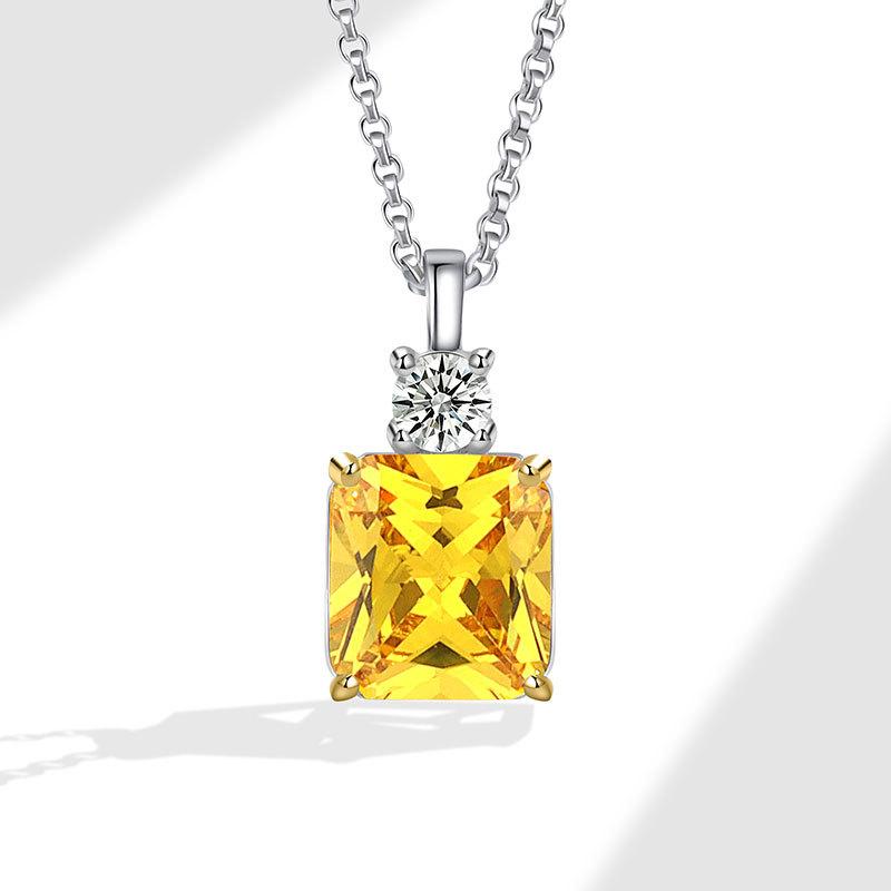 Ladies Elegant Square Zircon Pendant Necklaces one size жёлтый