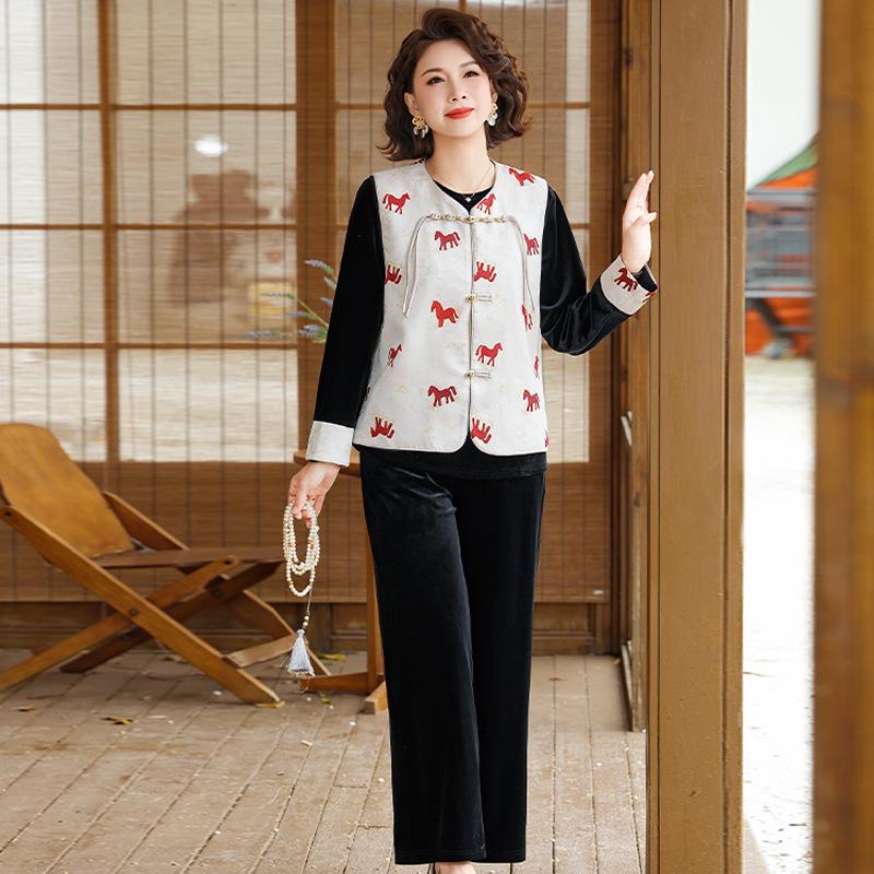 

Elegant Plus Size Three-Piece Set for Middle-Aged Women - Stylish, Comfortable, and Simple Mother s Wear 2XL (Recommended 110-125 jin)