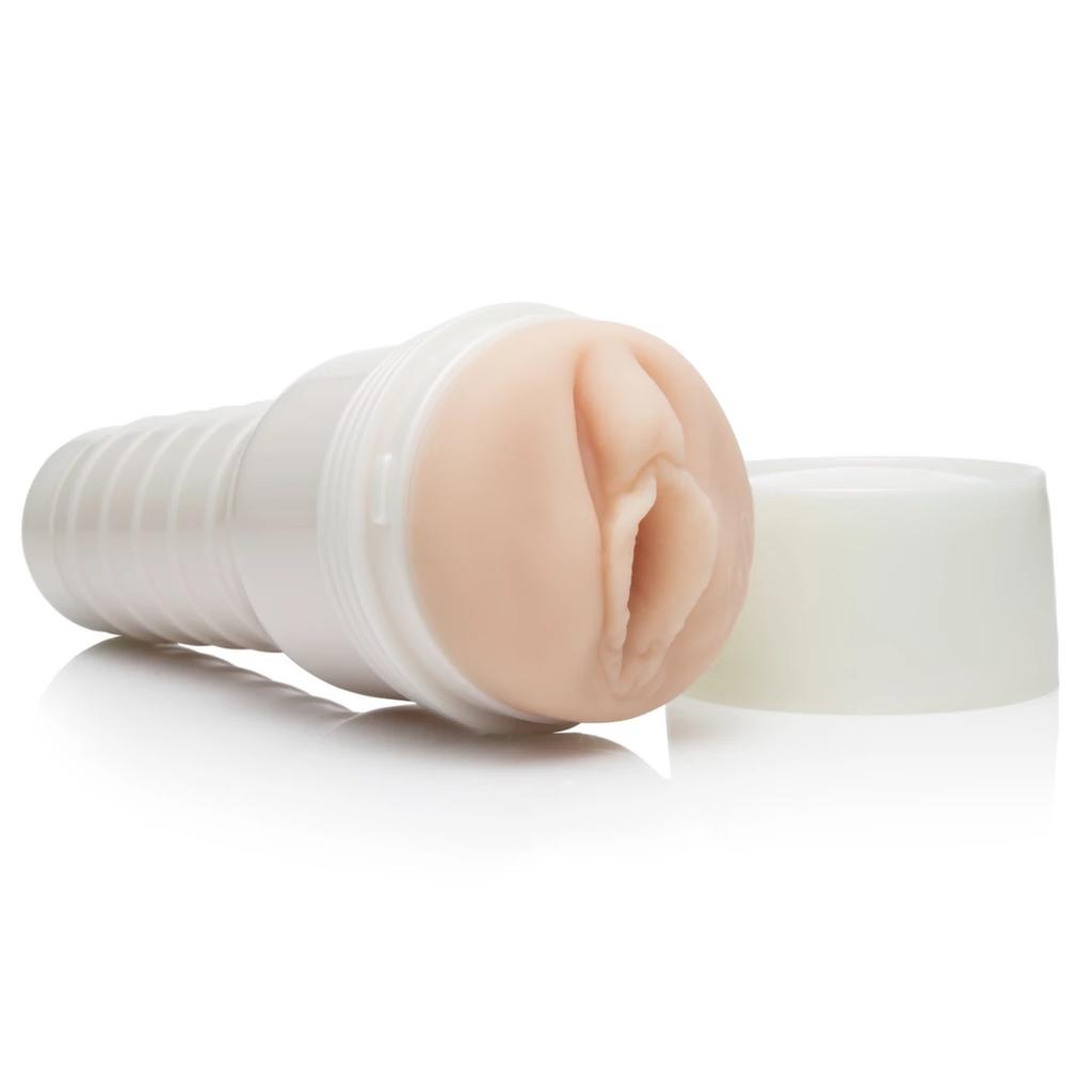 Fleshlight Girls - Adriana Chechik Empress Vagina