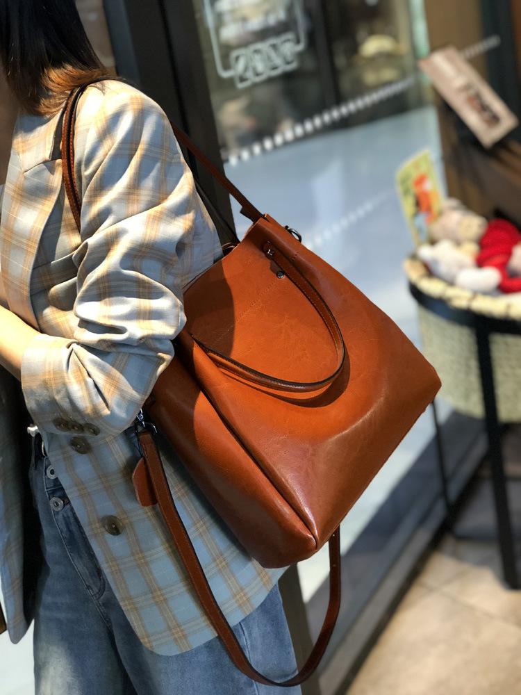 2025 hot sale leather tote Bucket bags quality women top handle handbags commuter shoulder crossbody bag large capacity