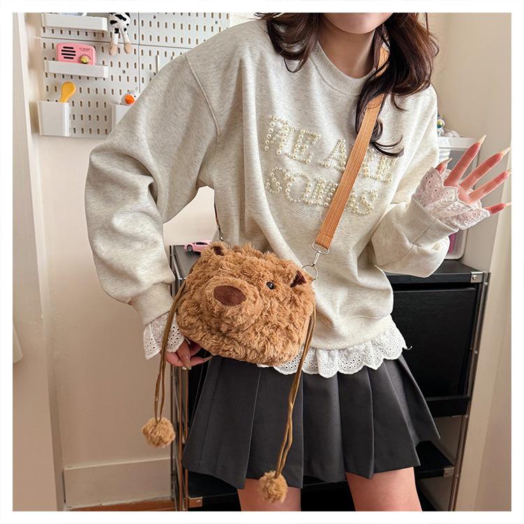 2025 new bear bag cute cartoon plush doll bear head bag doll backpack women's messenger bag