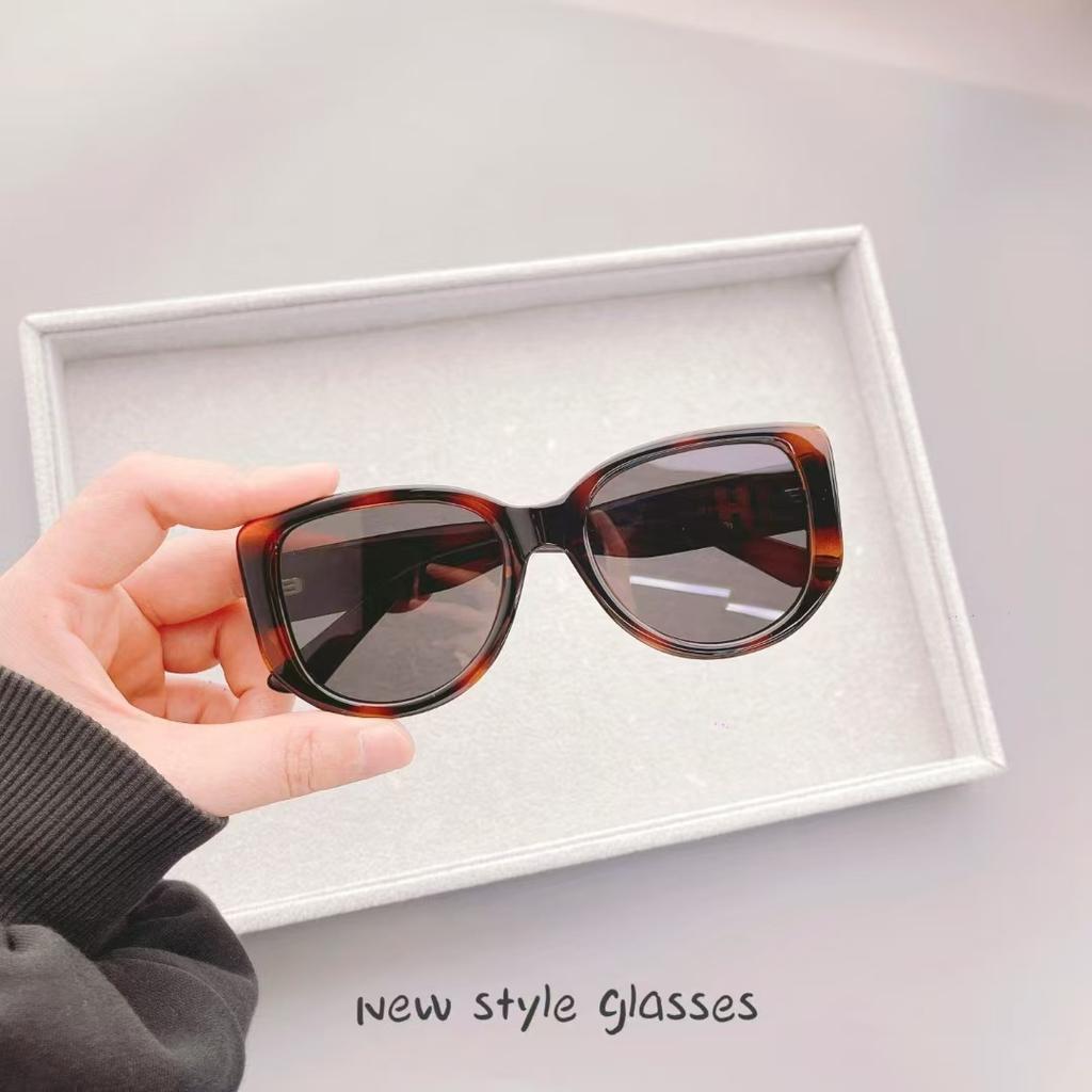 High Quality Polarized Women'S Sunglasses  Material Uv400 Protection Trendy Sun Glasses Seaside Travelling Men Sun Glass