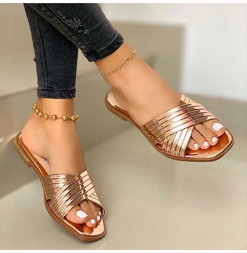 New Women's Comfortable Flat Open Toe Casual Outdoor Slide Sandals