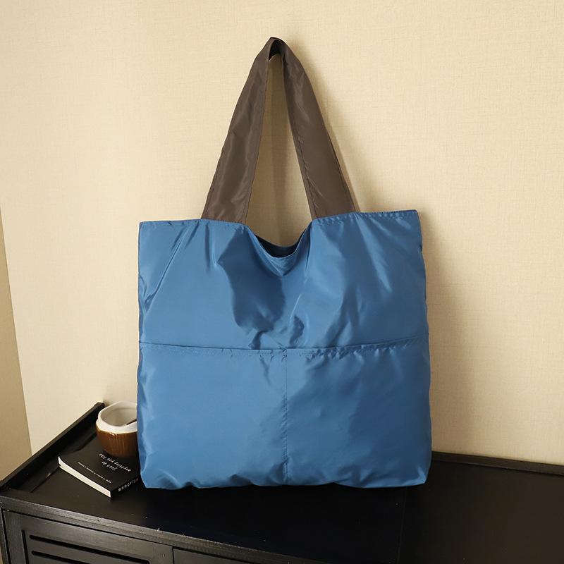 Japanese-Style Foldable Cloud Bag: Portable, Large-Capacity, Waterproof Shoulder & Handheld Grocery Bag with Zipper.