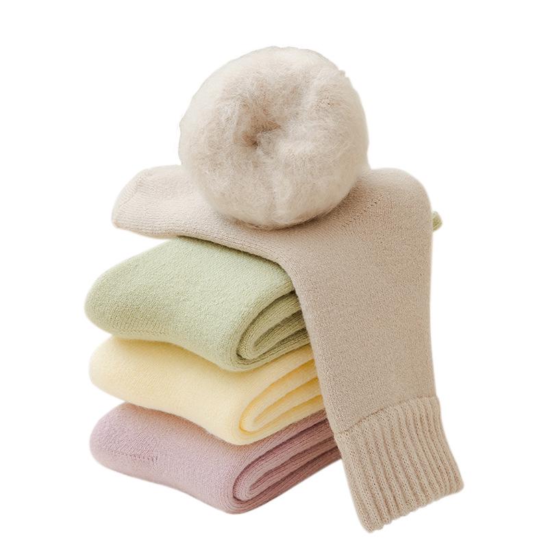 Dámské fleecové ponožky střední délky Zhuji - Silný samet, teplé a pohodlné na podzim/zimu, ideální na spaní nebo lenošení