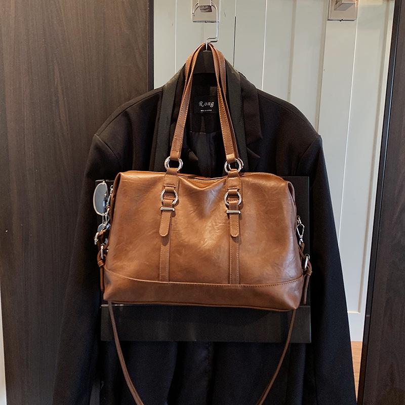 

Women s Retro Shoulder Bag - 2025 Autumn Collection, Soft Leather, Versatile Fashion Tote One Size коричневый