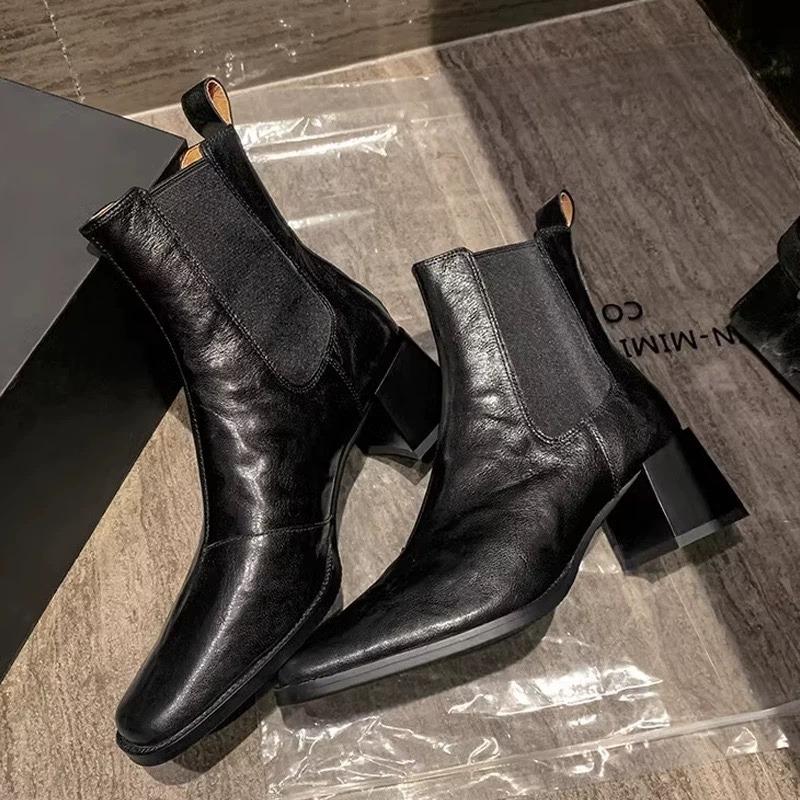 2026 NEW Women's New Autumn/Winter Square Headed Genuine Leather Sheepskin Elastic High Heels Large Calf Short Boots