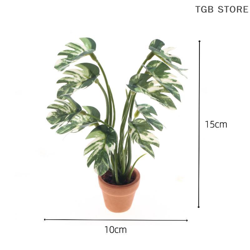 1Pcs Green Monstera Plant Potted Home Decoration Garden Bonsai Model 1/12 Dollhouse Simulation Micro Landscape