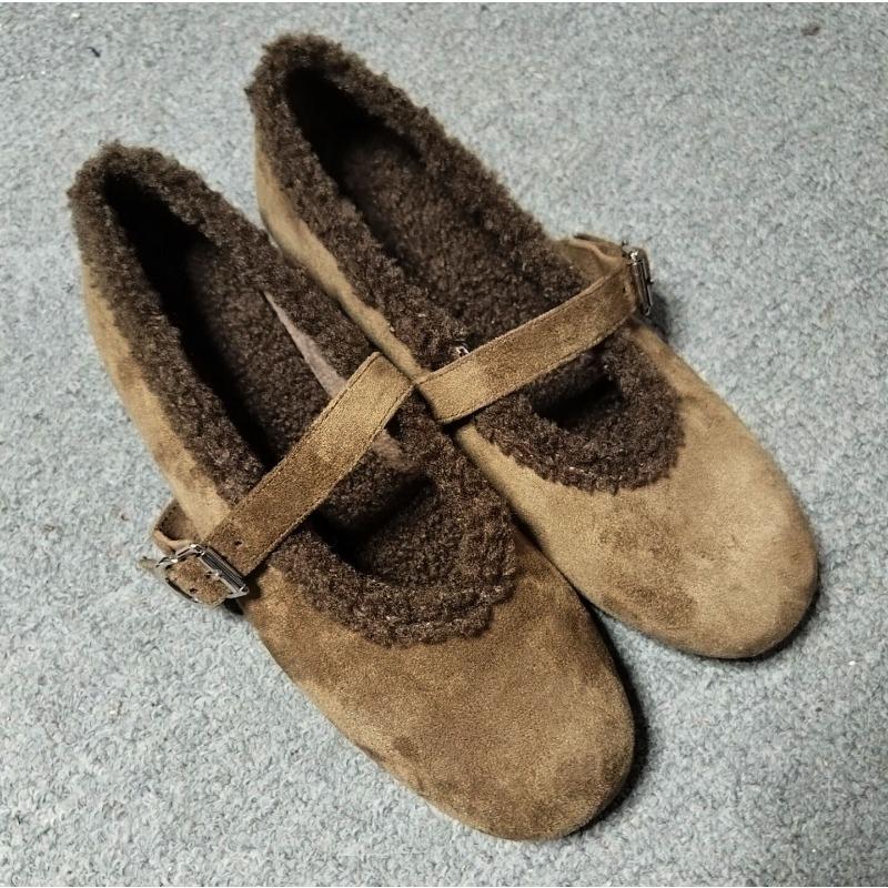Mao Mao shoes women's soft sheepskin fur integrated Mary Jane suede one-word buckle with flat bottom retro velvet warm shoes