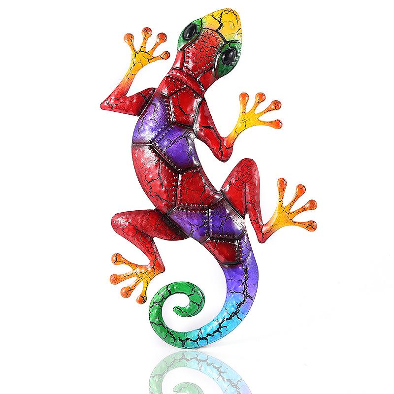 Frosted Color Gecko Pendant: Creative Iron Art Animal Wall Hanging Decor