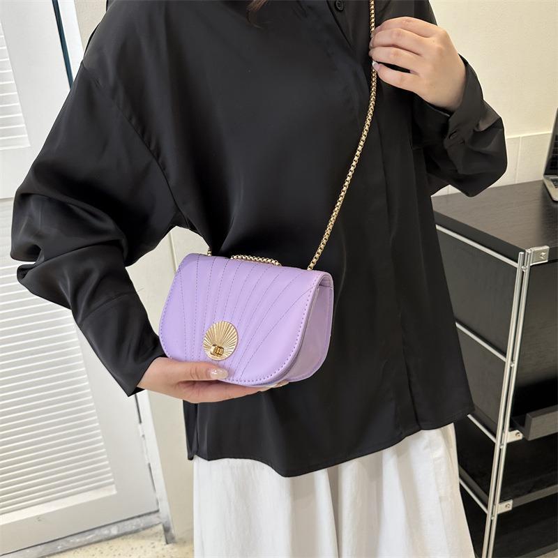 Niche Design Bag Autumn Bag Women's Fashion Simple Shoulder Bag Leisure Commuter Messenger Bag Women's Bag