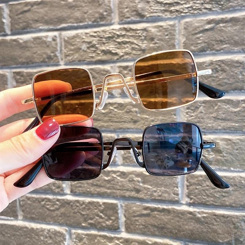 Children's Sunglasses UV Protection Baby Boys Girls Shades Fashionable Eyewear Kids Sunscreen Glasses Trendy And Stylish
