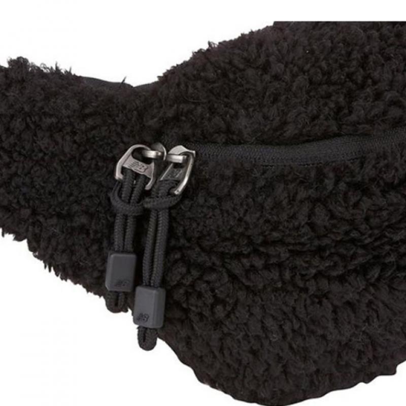 New Balance Crossbody Bag Nbgc9f0404 Bk Fleece Mini Hip Color