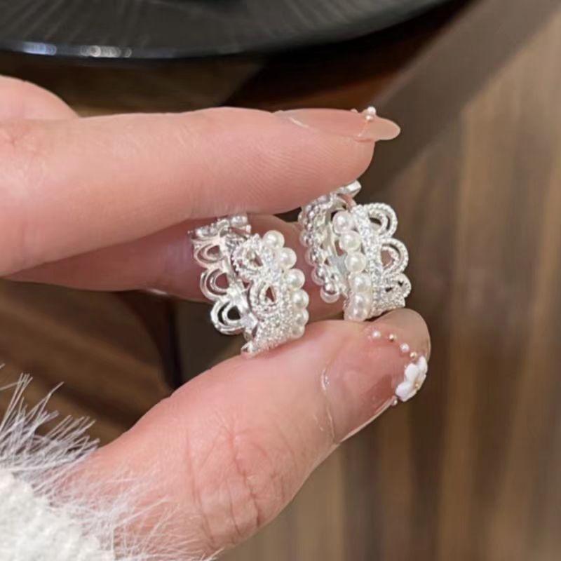 

French Zirconium Lace Edge Pearl Ear Buckle Women S Earrings Light Luxury High Temperament Atmospheric Earrings Stud Earrings