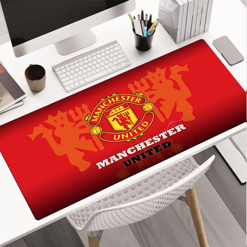 Tappetino per mouse con stemma del Manchester United, Tappetino per mouse, Tappetino per mouse da gioco, Tappetino per tastiera, Decorazione da scrivania per computer portatile, Regalo per fan, Regalo di compleanno