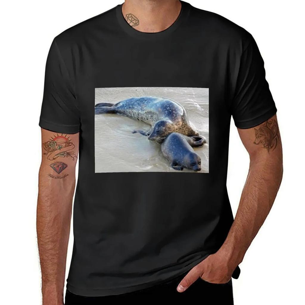 Snuggling seals T-Shirt animal prinfor boys sublime black t-shirts for