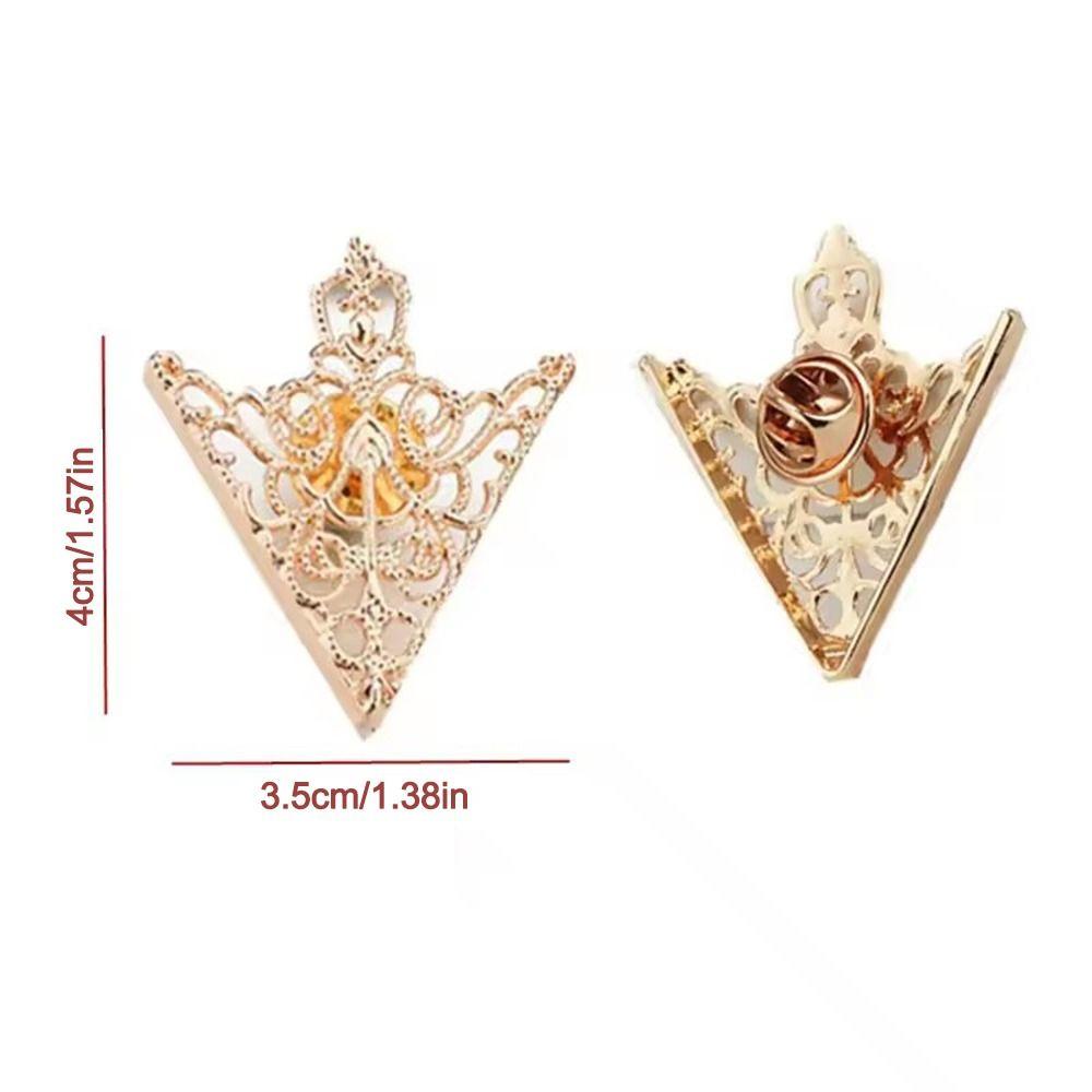 Hollowed Out Collar Brooch Vintage Hollow Out Metal Brooch  For Men Women Lady Blouse Shirt